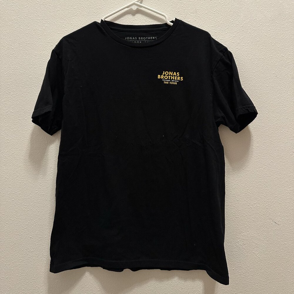 Jonas Brothers THE TOUR 2023 T-Shirt Size Large